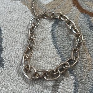 Gold chain necklace